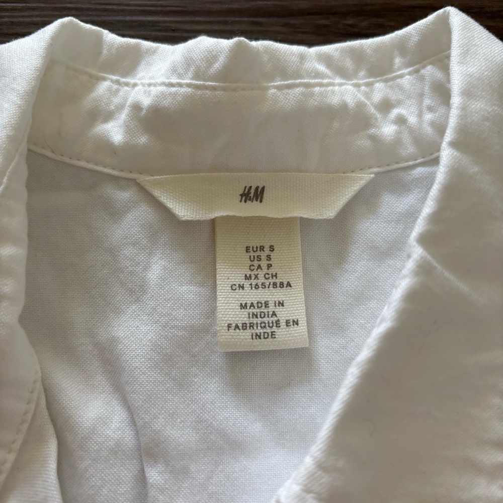 H&M button down - Picture 3 of 3